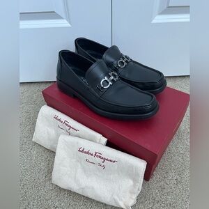 Black Men’s Ferragamo Master Loafer Size 8